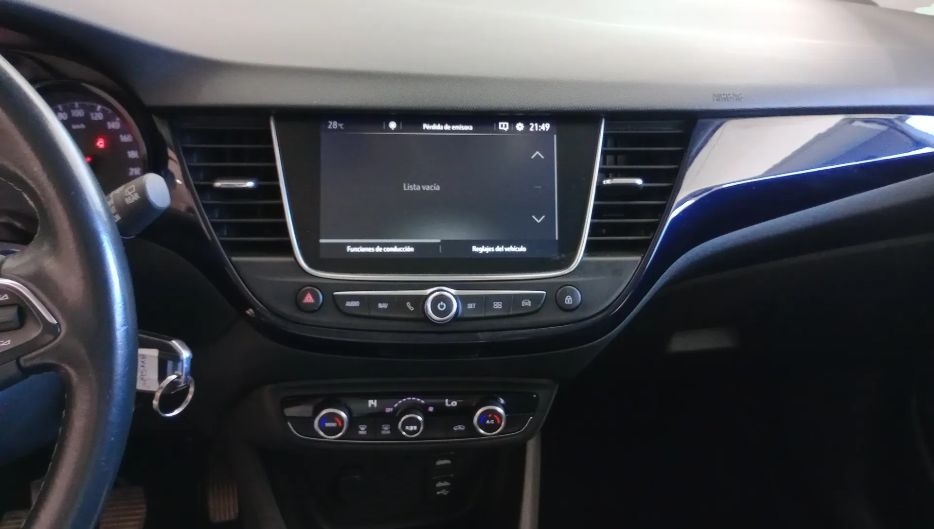 Opel Crossland 1.2 Design Line 120 Aniversario - foto 11