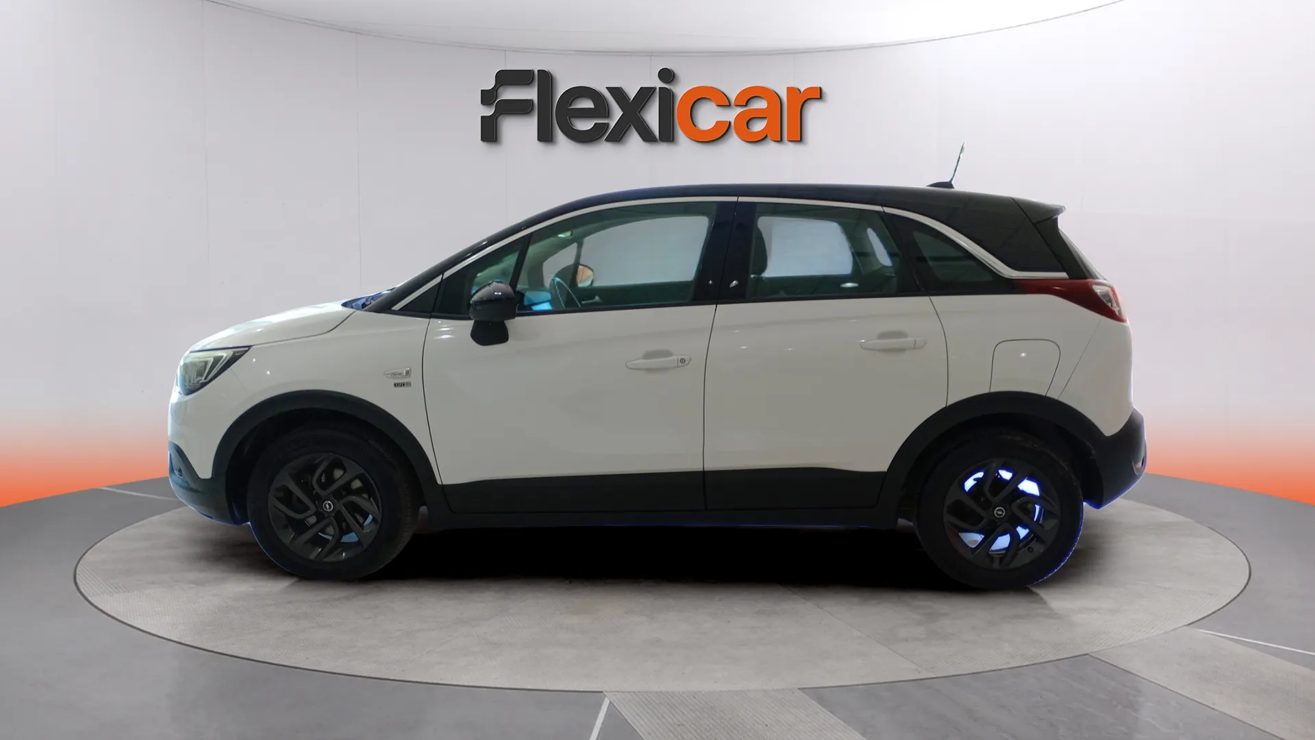 Opel Crossland 1.2 Design Line 120 Aniversario - foto 2