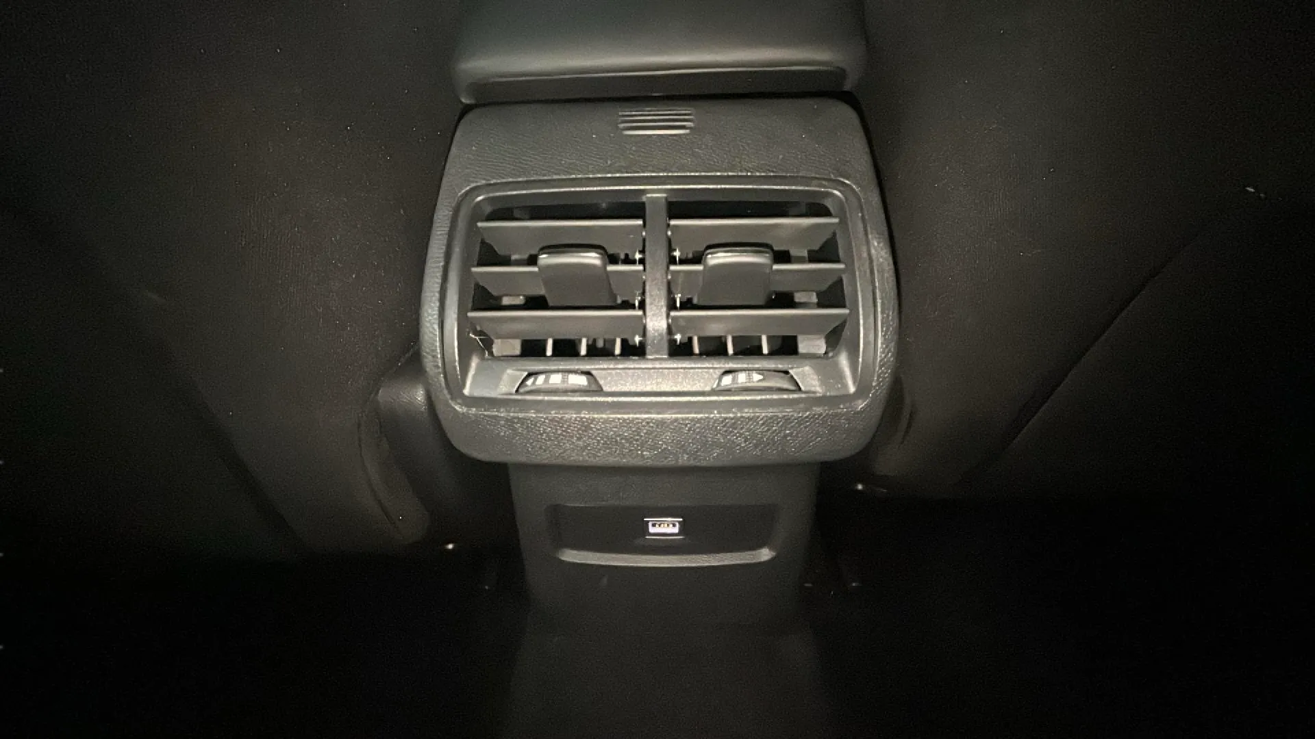 Citroën C4 BlueHDi 130 EAT8 Feel Pack - foto 19