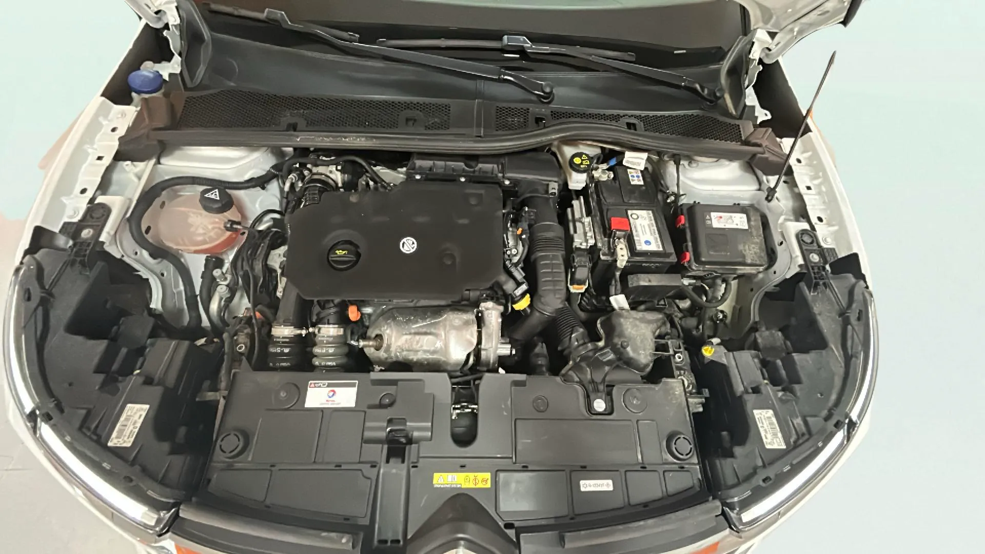 Citroën C4 BlueHDi 130 EAT8 Feel Pack - foto 17