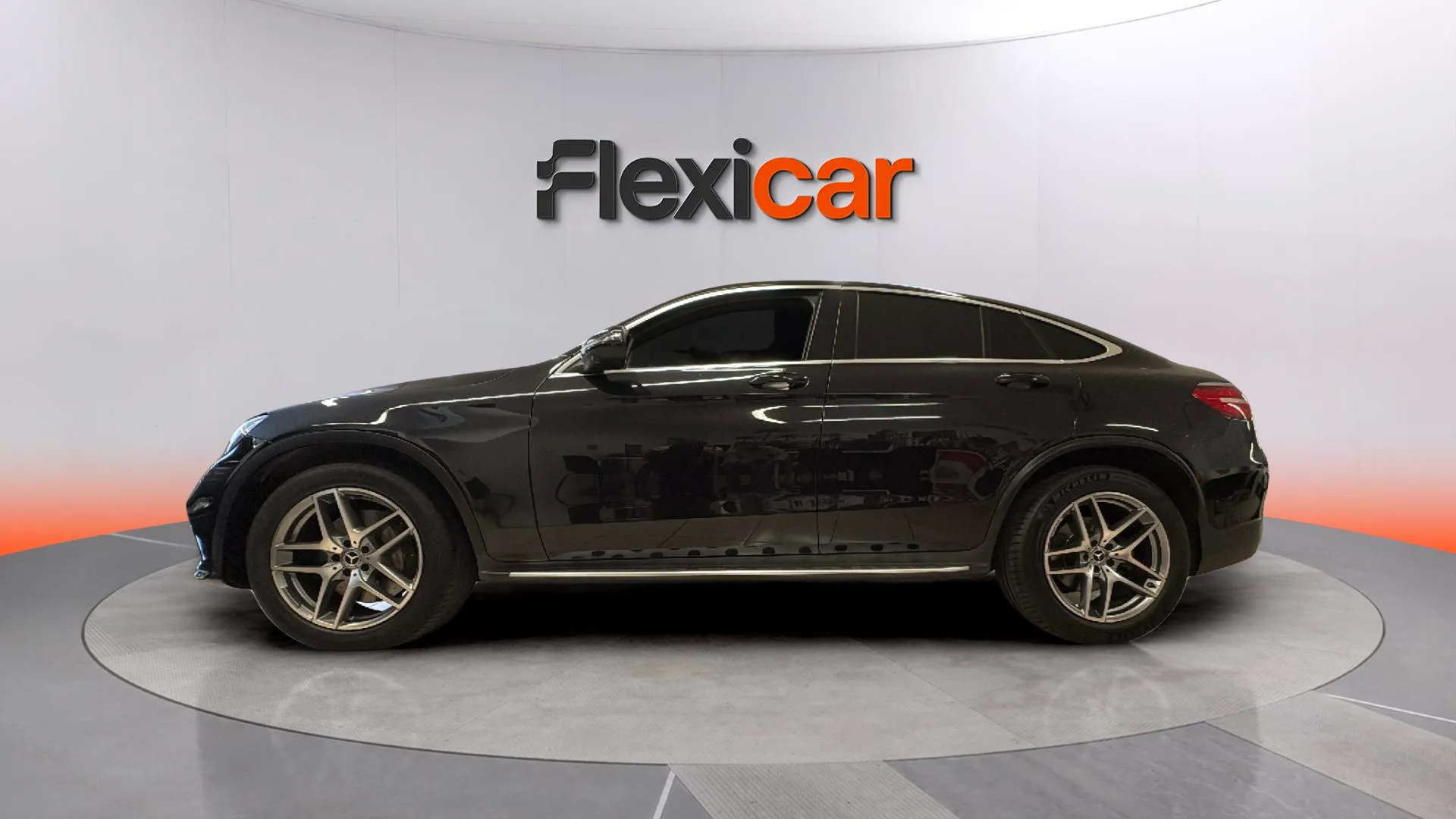 Mercedes-Benz GLC 250 4MATIC - foto 3