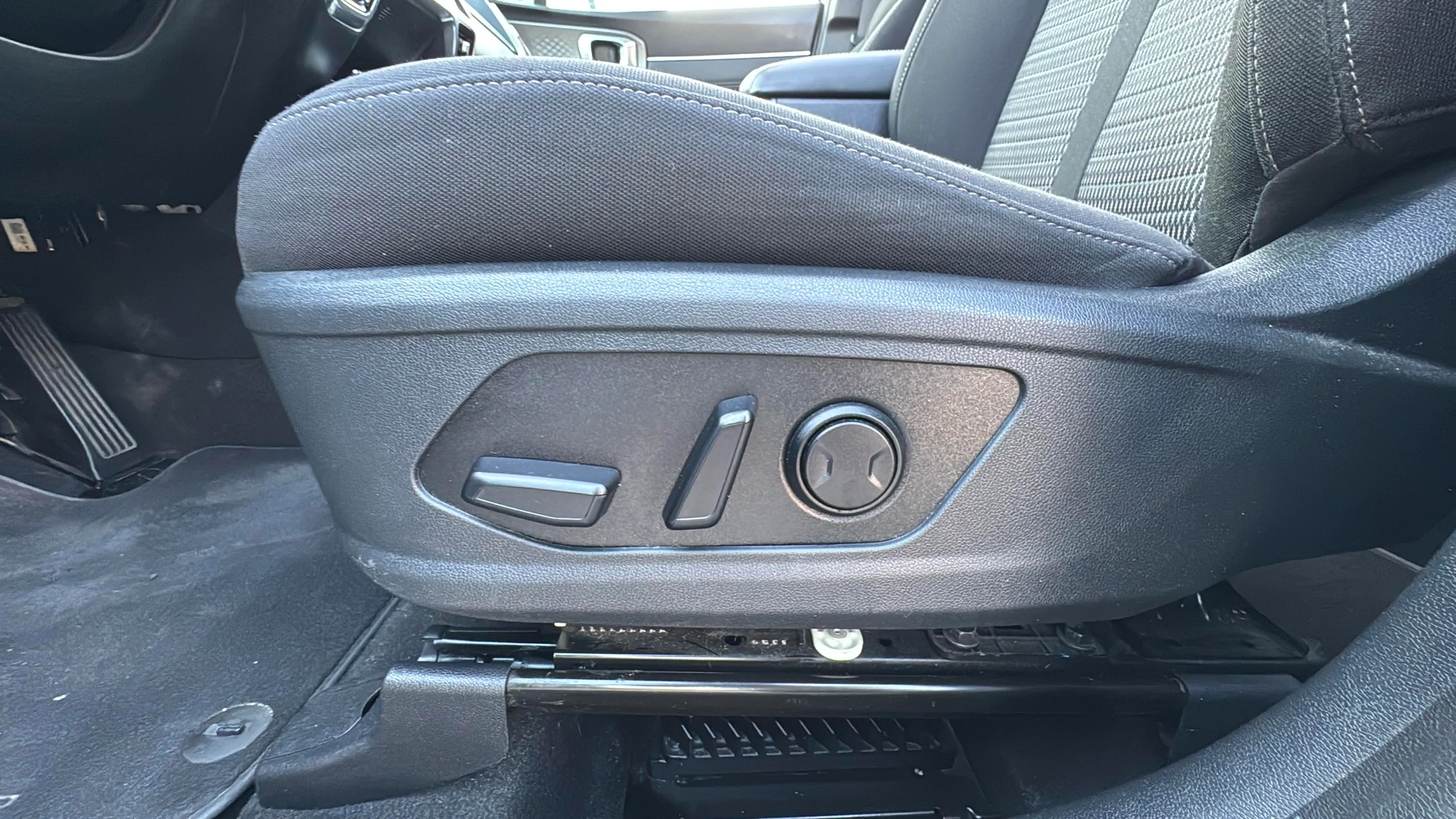 Kia Sorento 2.2 CRDi Emotion DCT 4x2 7 plazas - foto 20