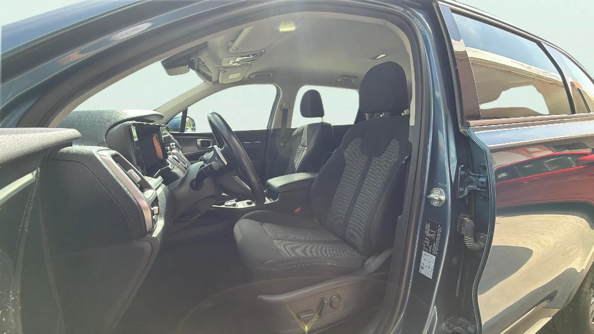 Kia Sorento 1.6 T-GDi HEV Drive 4x2 7 plazas - foto 22