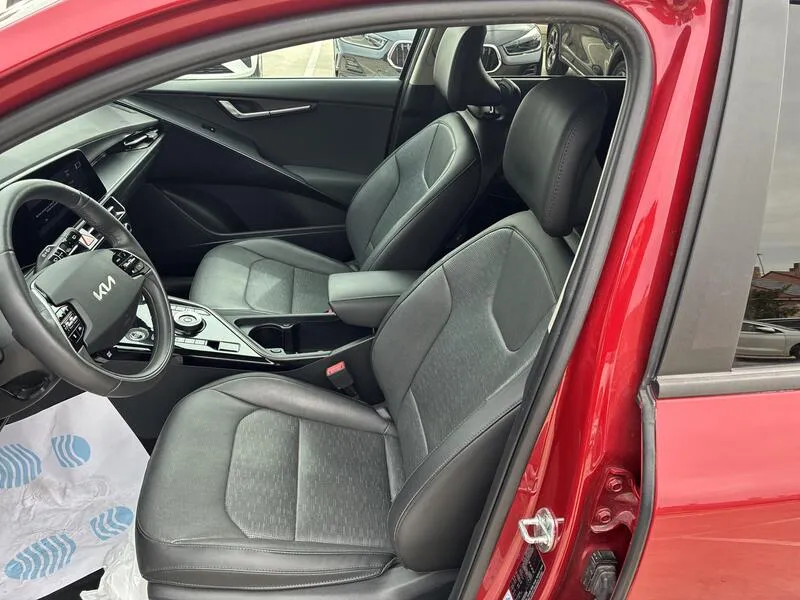 Kia Niro 1.6 GDi PHEV Emotion - foto 25