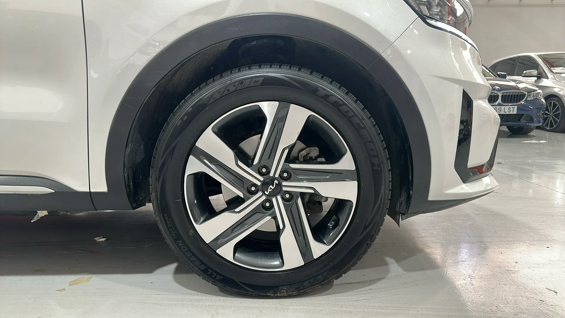 Kia Sorento 1.6 T-GDi HEV Plus Edition 4x2 7 plazas - foto 31