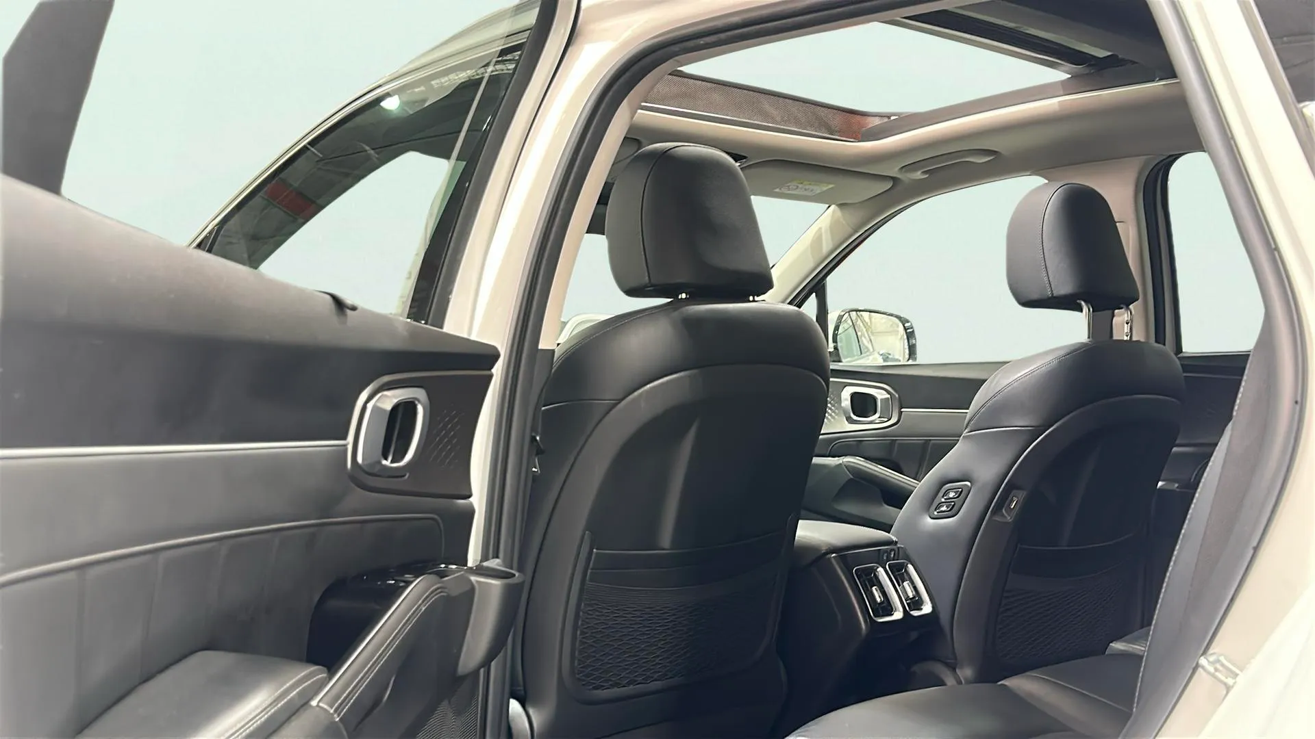 Kia Sorento 1.6 T-GDi HEV Plus Edition 4x2 7 plazas - foto 20