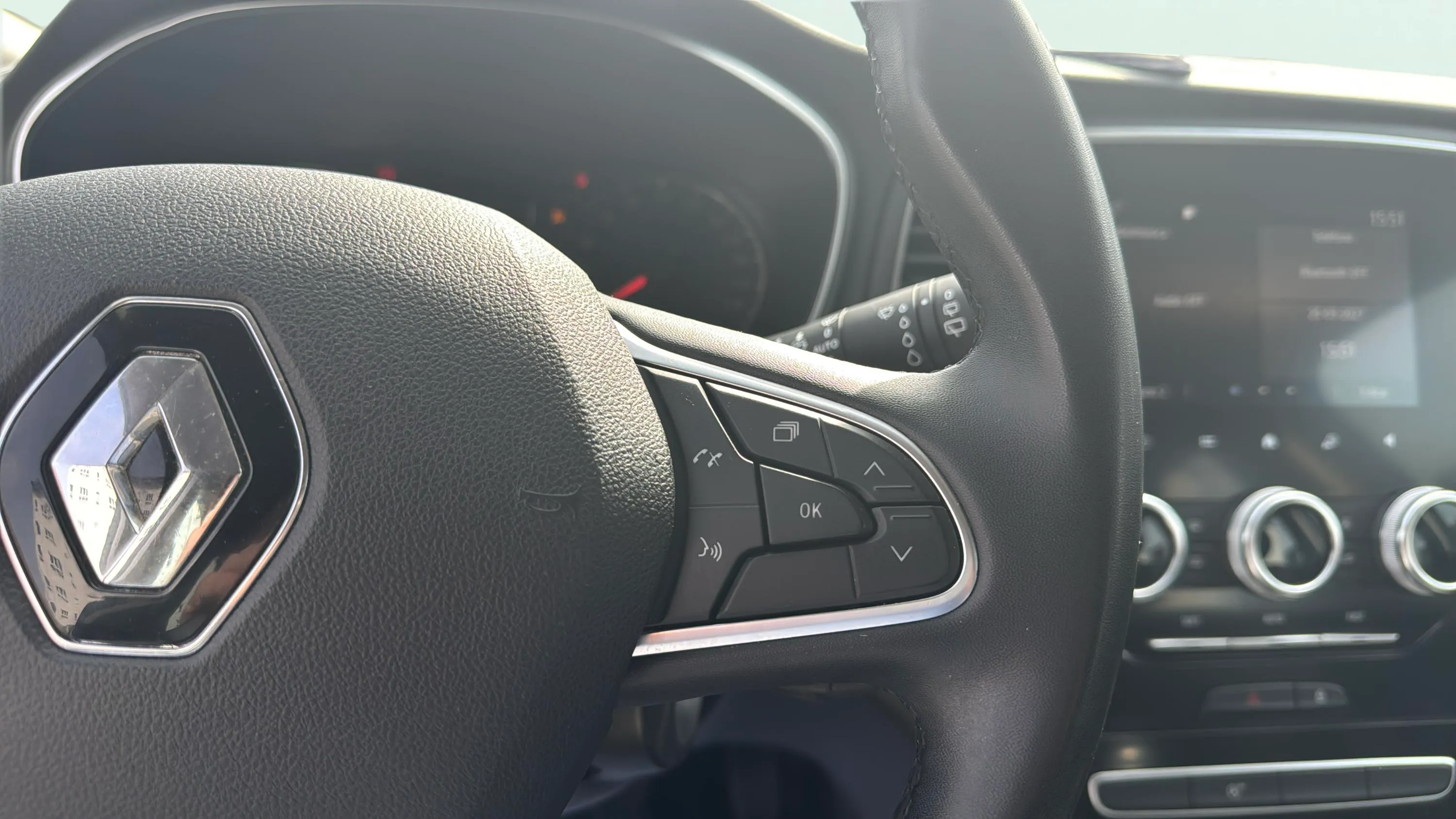 Renault Mégane Intens TCe GPF - foto 18