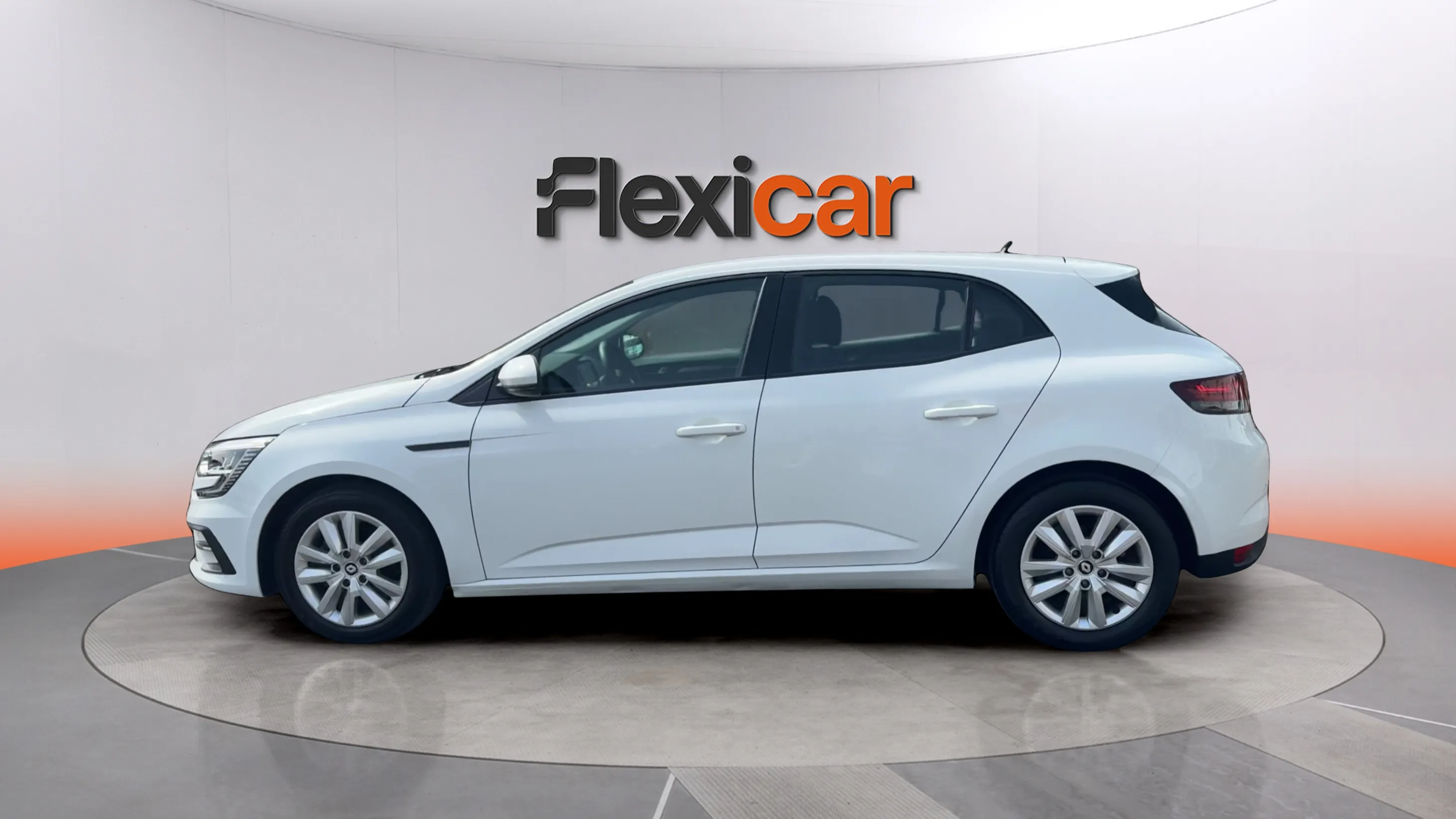 Renault Mégane Intens TCe GPF - foto 6
