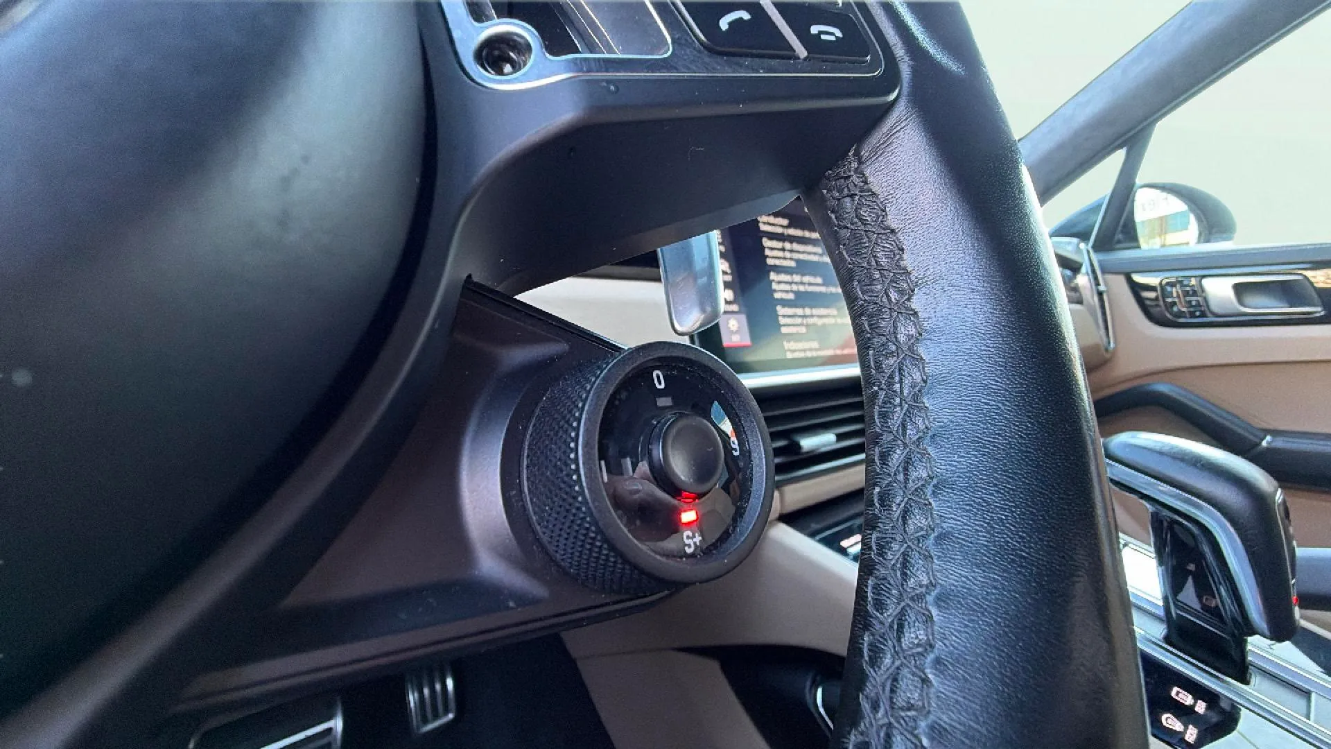 Porsche Cayenne Turbo - foto 20