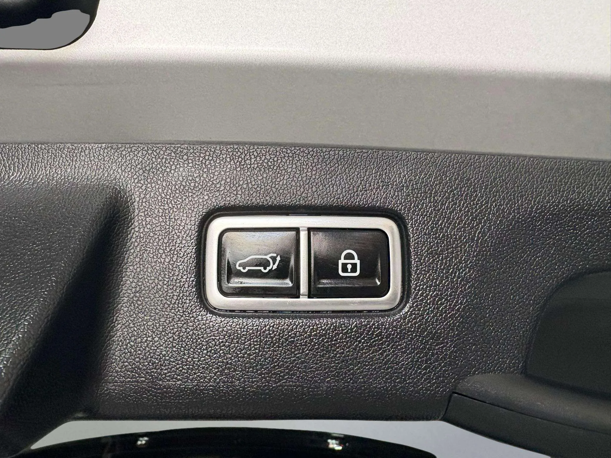 Kia Sorento 1.6 T-GDi HEV Plus Edition 4x2 7 plazas - foto 25