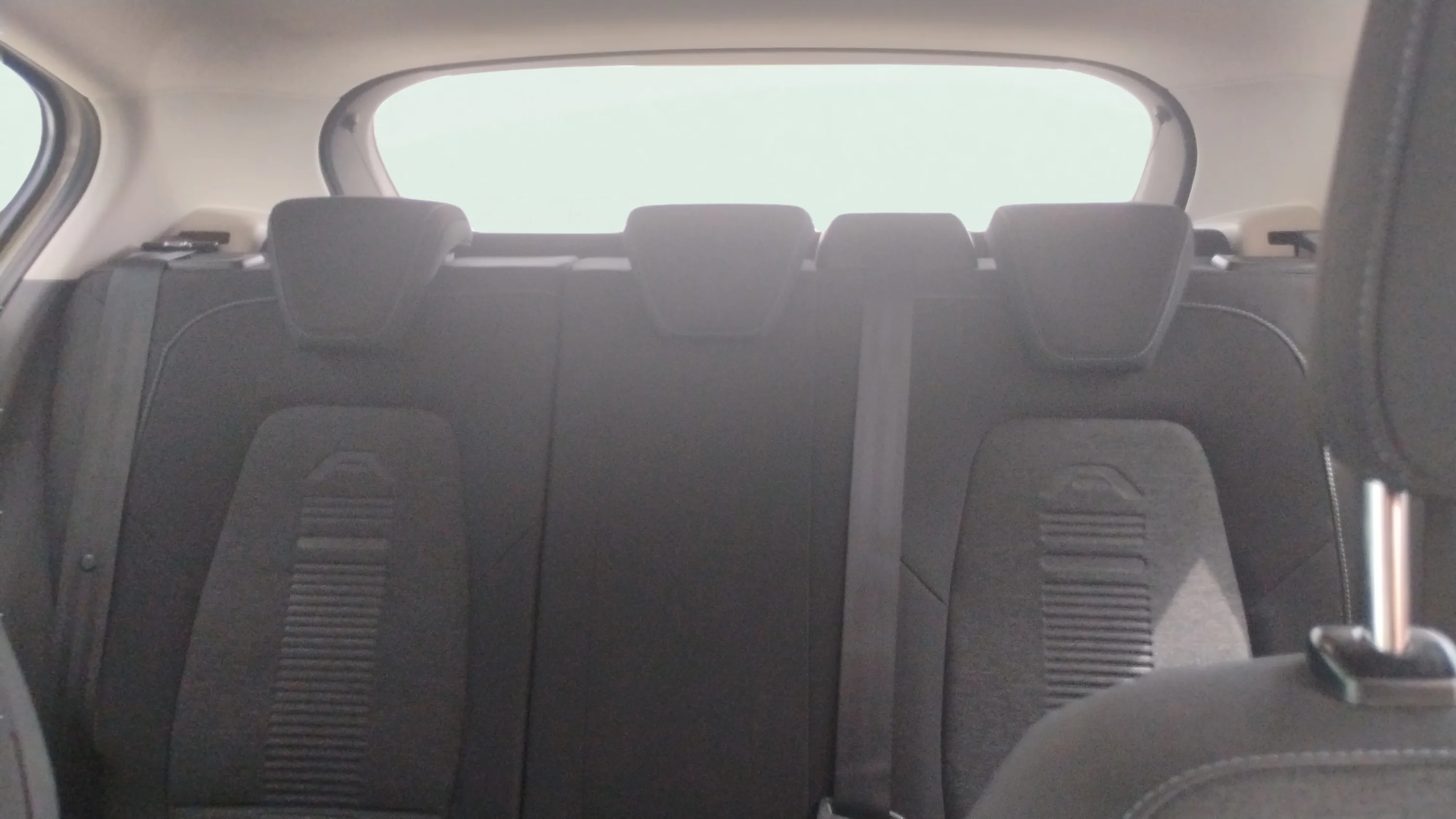 Ford Focus 1.0 EcoBoost Active - foto 12
