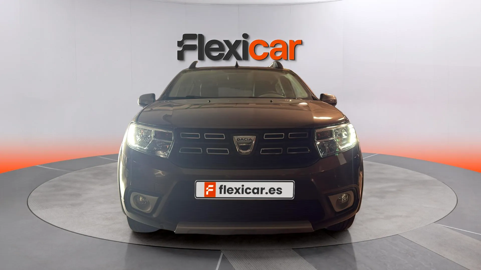Dacia Sandero Stepway Essential TCe 1.0 - foto 2