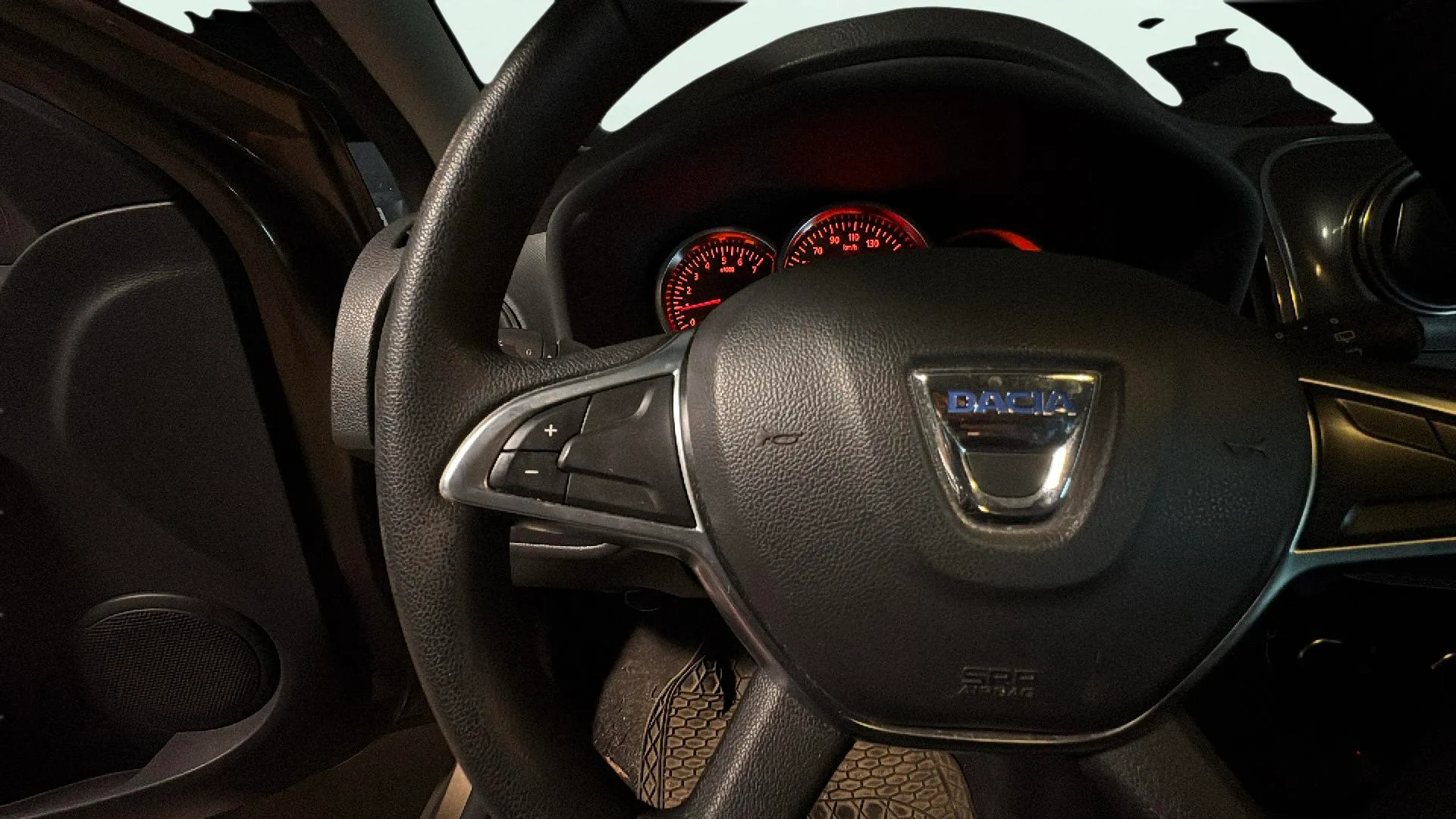 Dacia Sandero Stepway Essential TCe 1.0 - foto 16