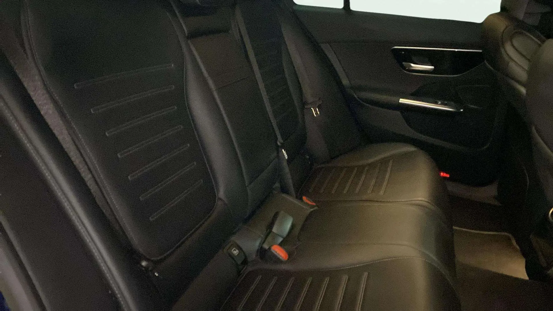 Mercedes-Benz Clase C C 200 - foto 27