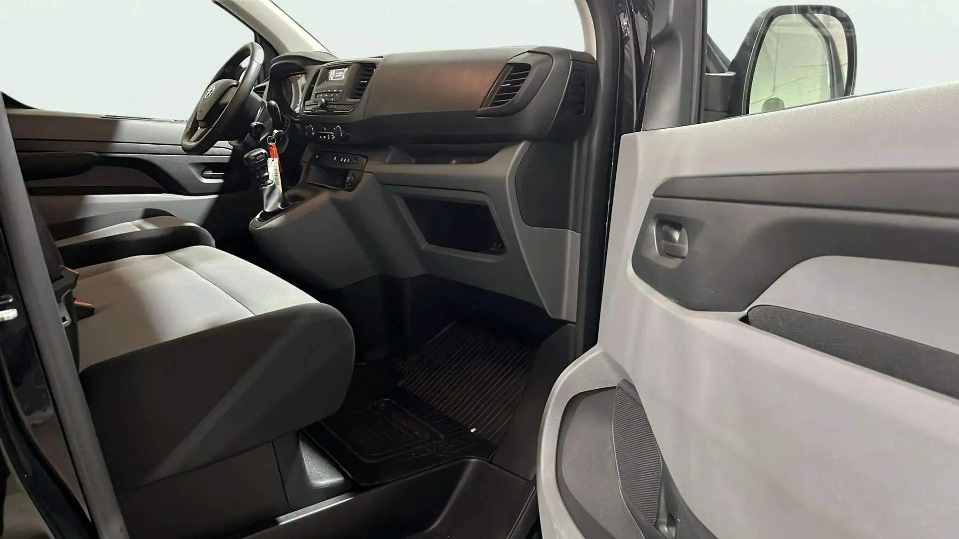 Toyota Proace - foto 9