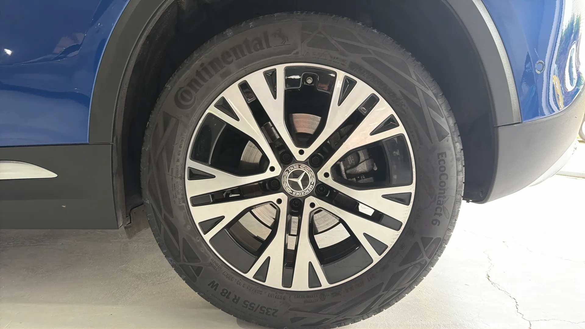 Mercedes-Benz GLA 200 D - foto 21