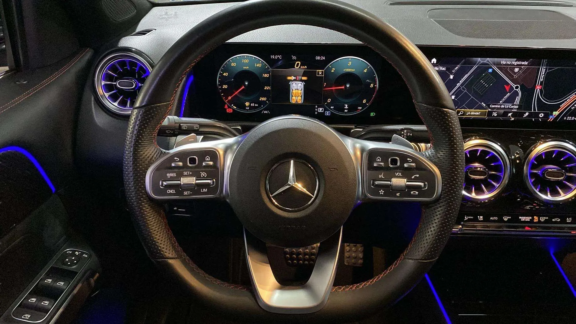 Mercedes-Benz GLB 2.0 GLB 200 D DCT - foto 18