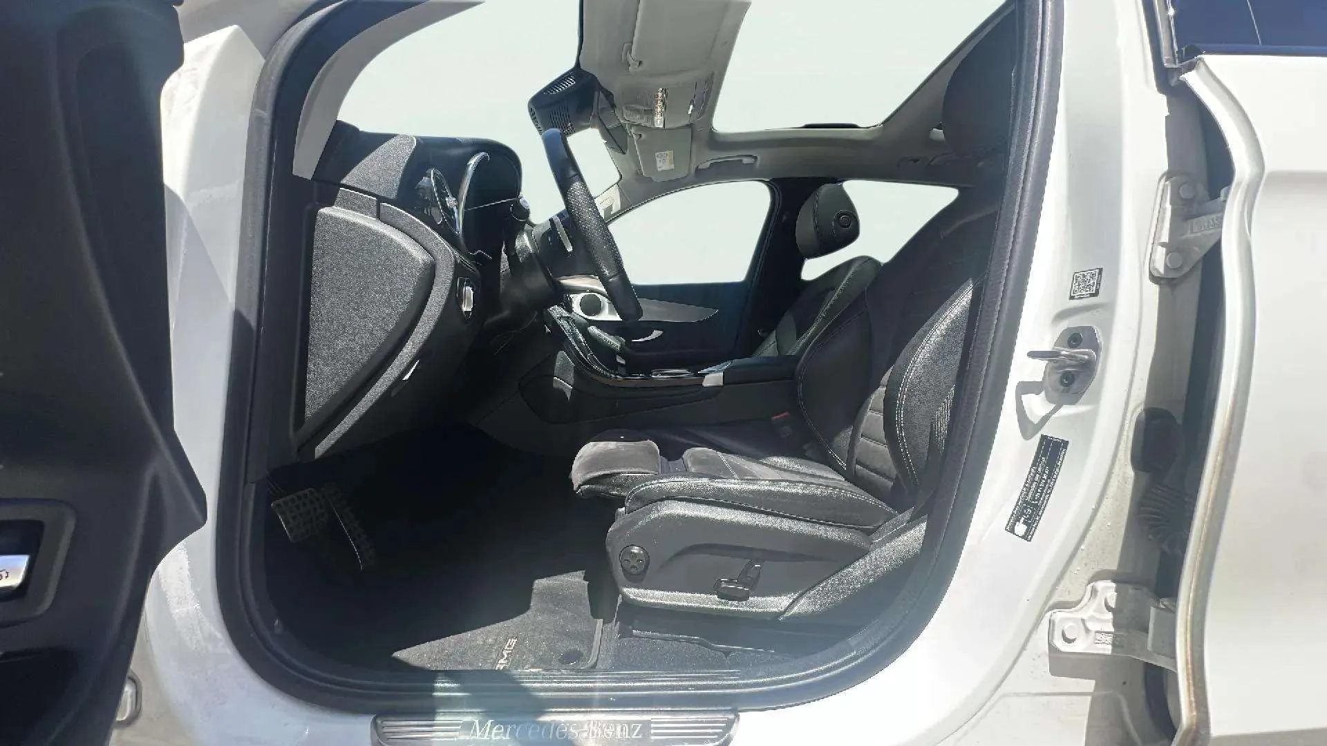 Mercedes-Benz GLC 220 d 4MATIC - foto 21
