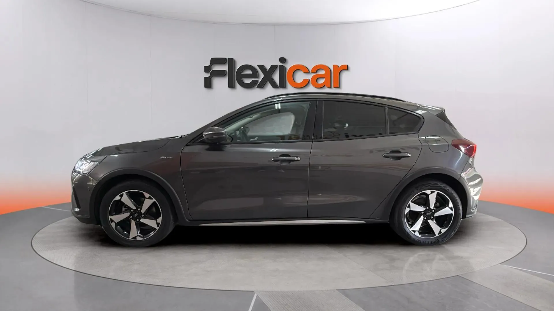 Ford Focus 1.0 EcoBoost MHEV Active - foto 4