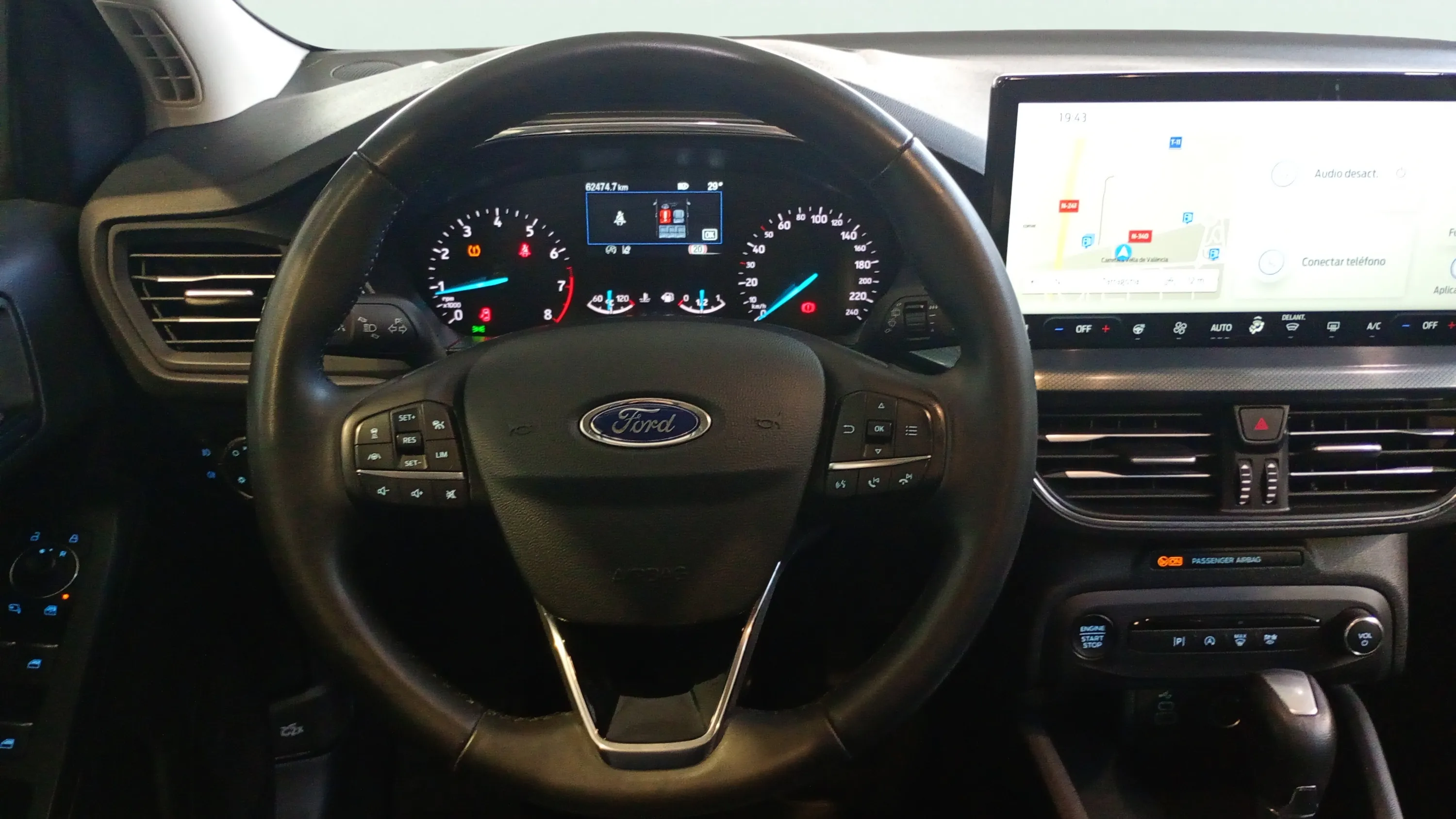 Ford Focus 1.0 EcoBoost MHEV Active - foto 12