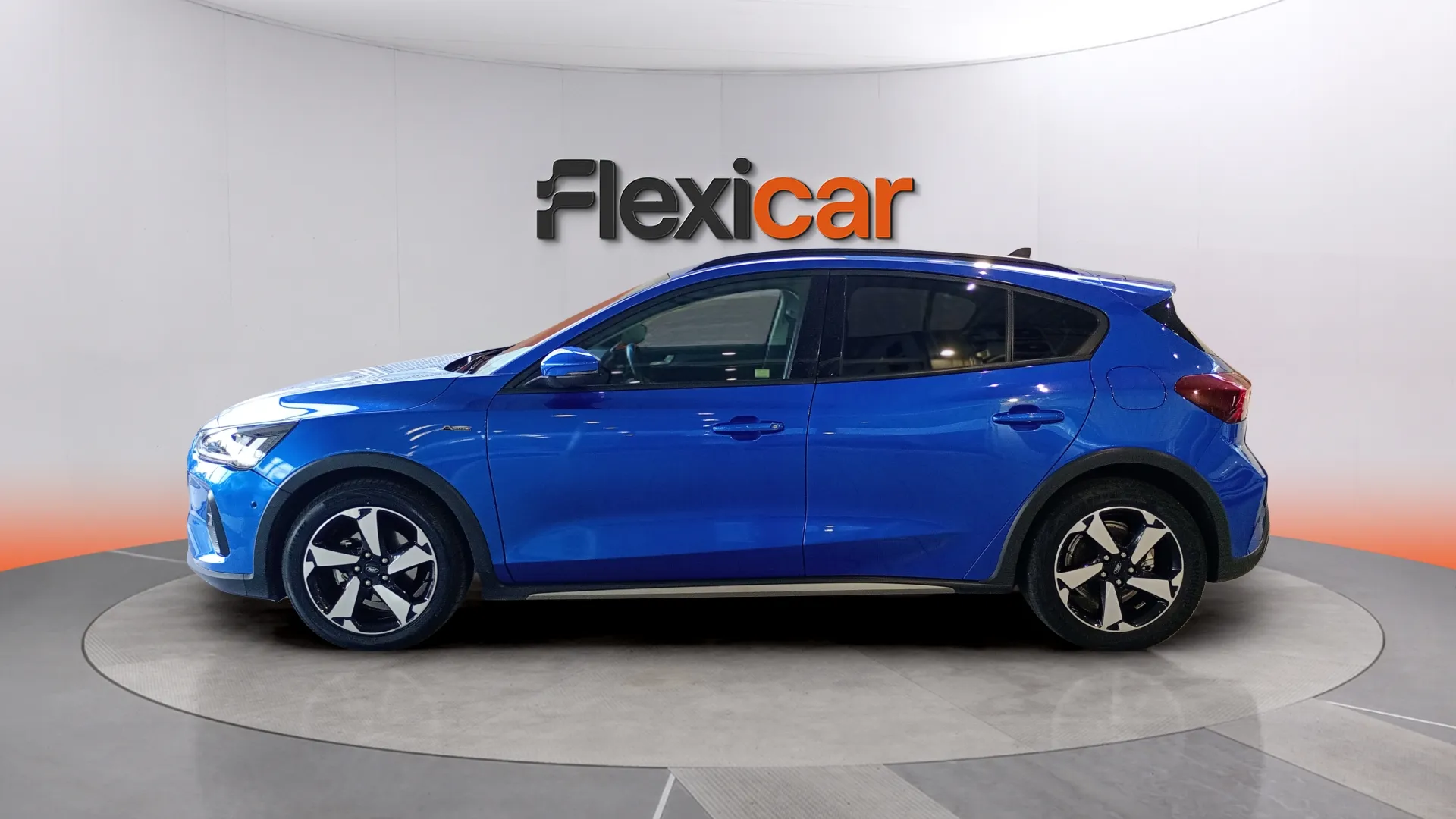 Ford Focus 1.0 EcoBoost MHEV Active - foto 4