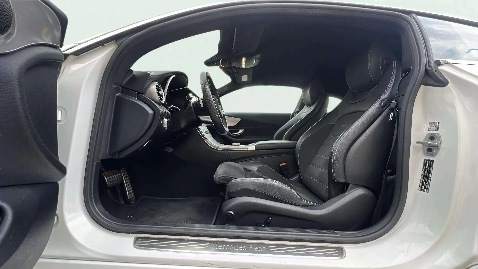 Mercedes-Benz Clase C Coupé C 220 d - foto 18