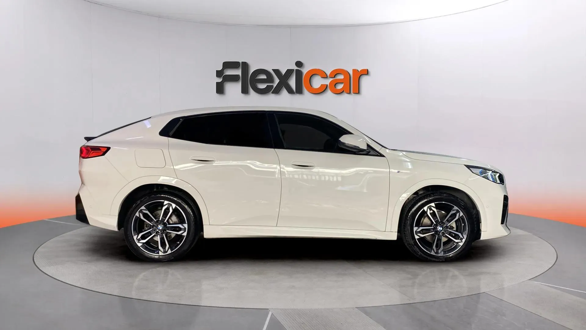 BMW X2 sDrive20d - foto 8