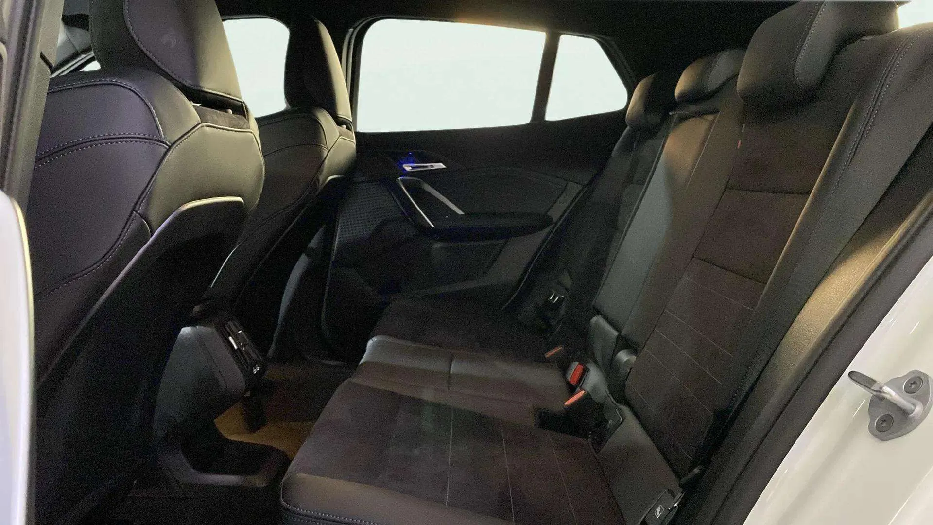 BMW X2 sDrive20d - foto 11