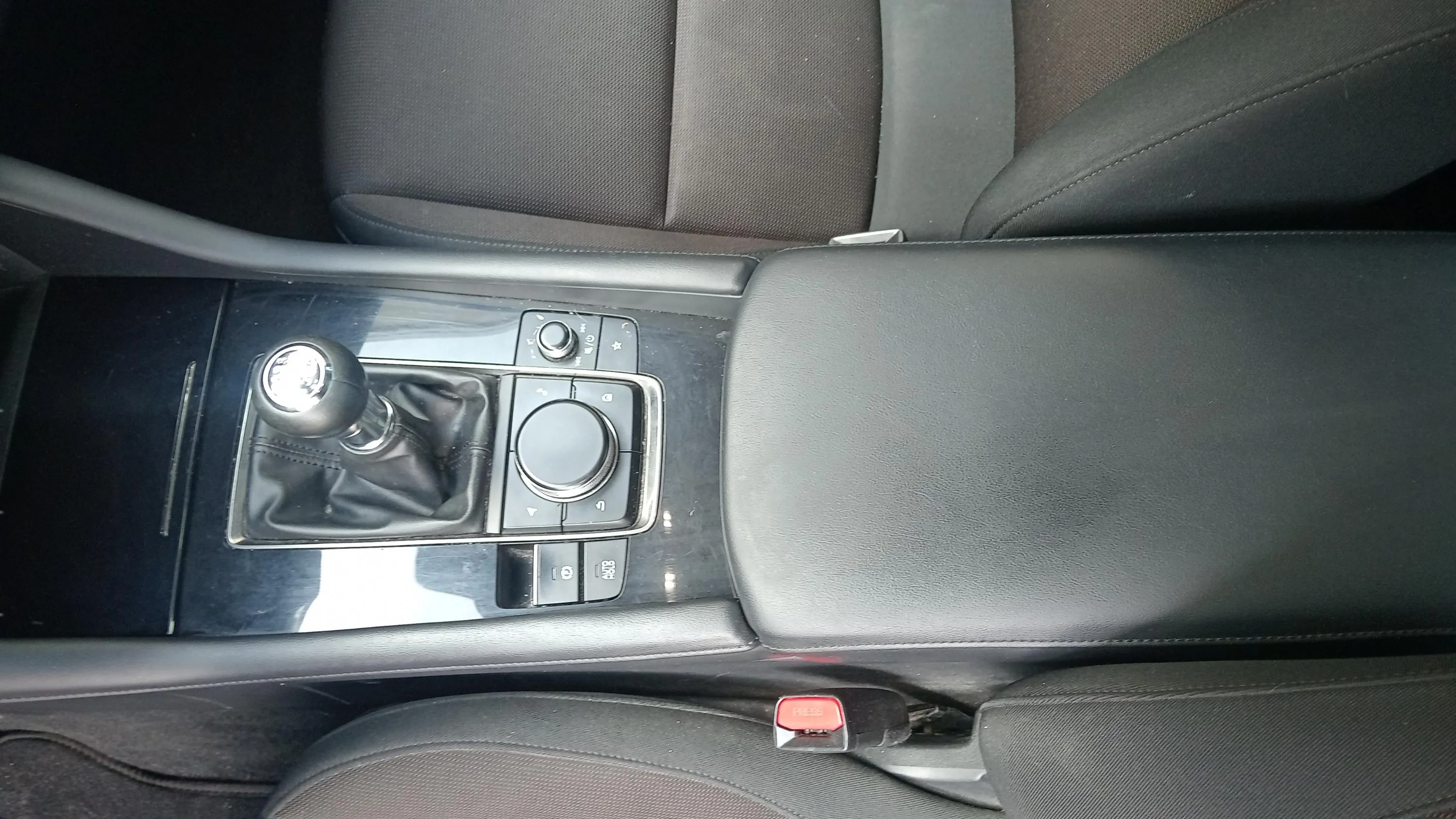 Mazda Mazda3 2.0 e-Skyactiv-G Zenith Safety - foto 22