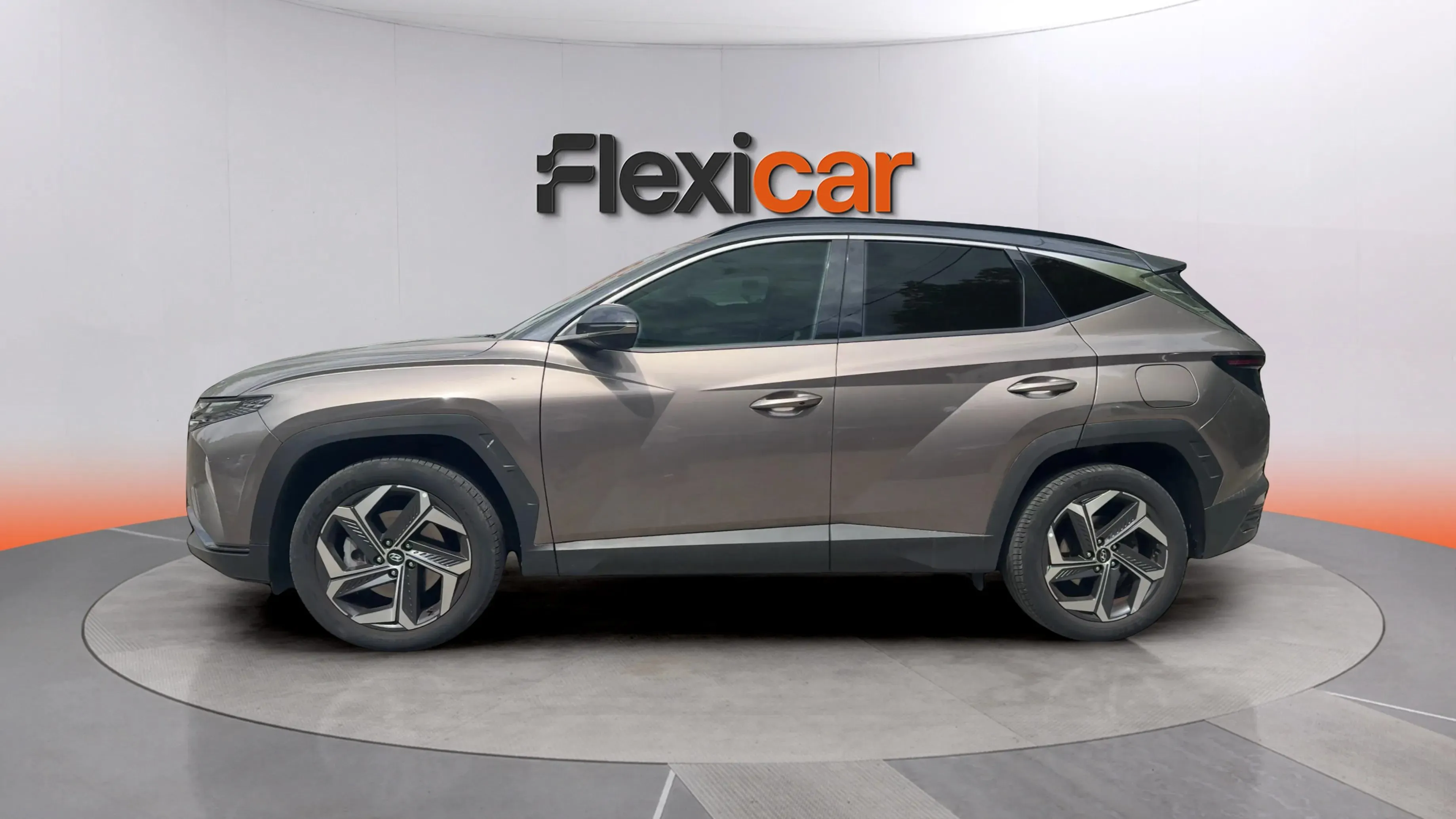 Hyundai Tucson 1.6 T-GDi 48V N Line Sky DC - foto 4