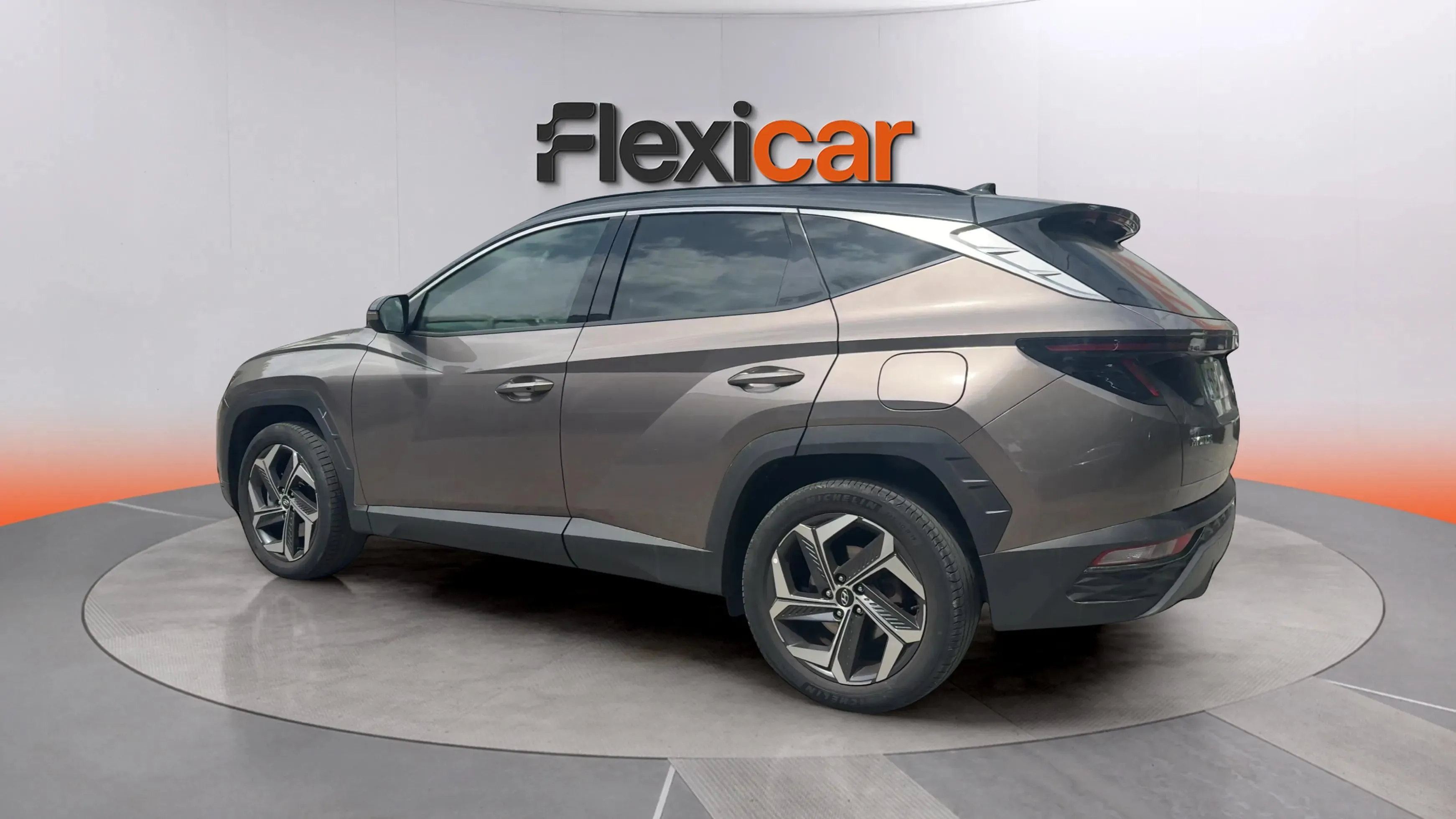 Hyundai Tucson 1.6 T-GDi 48V N Line Sky DC - foto 5