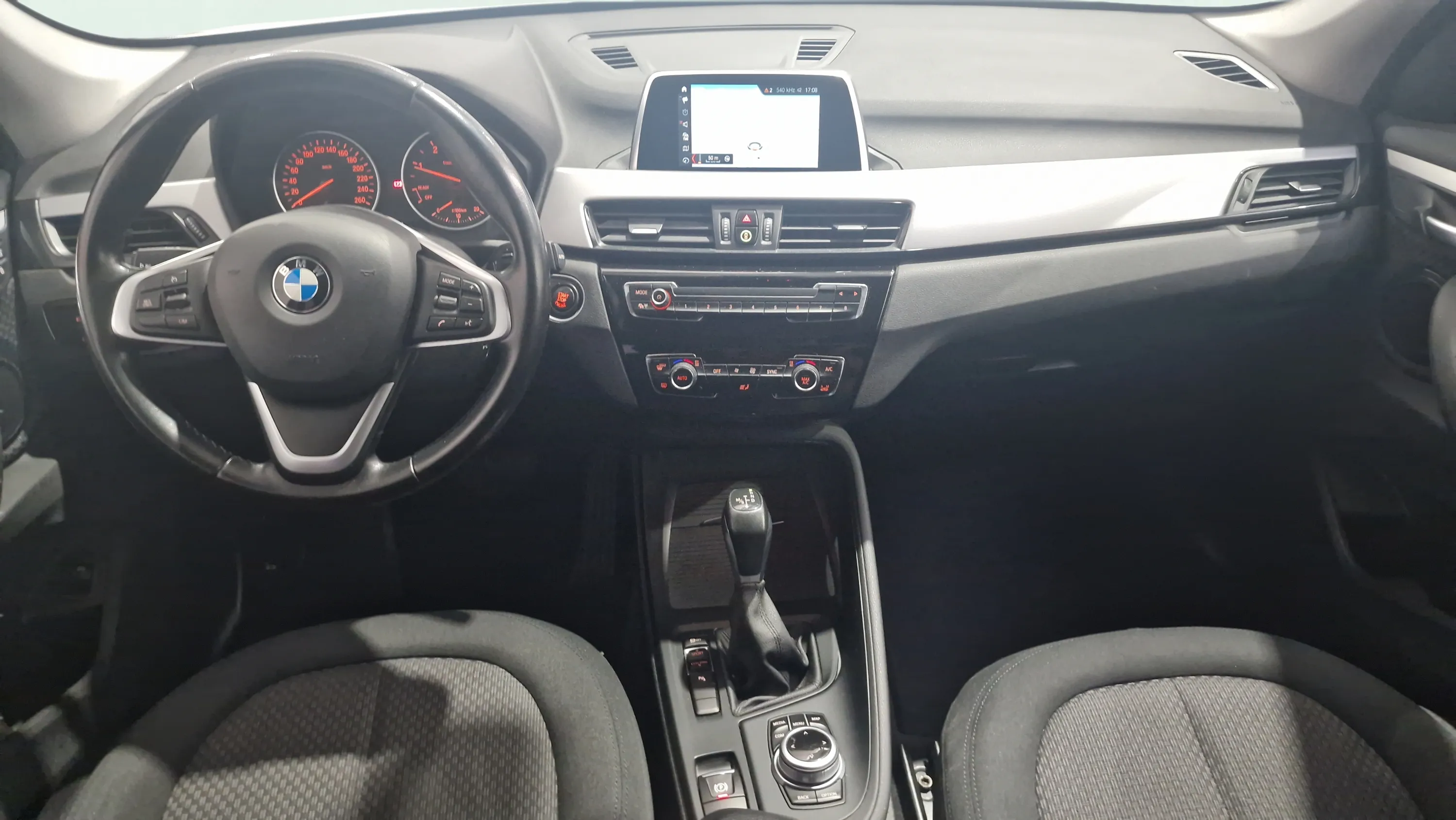 BMW X1 sDrive18d - foto 7