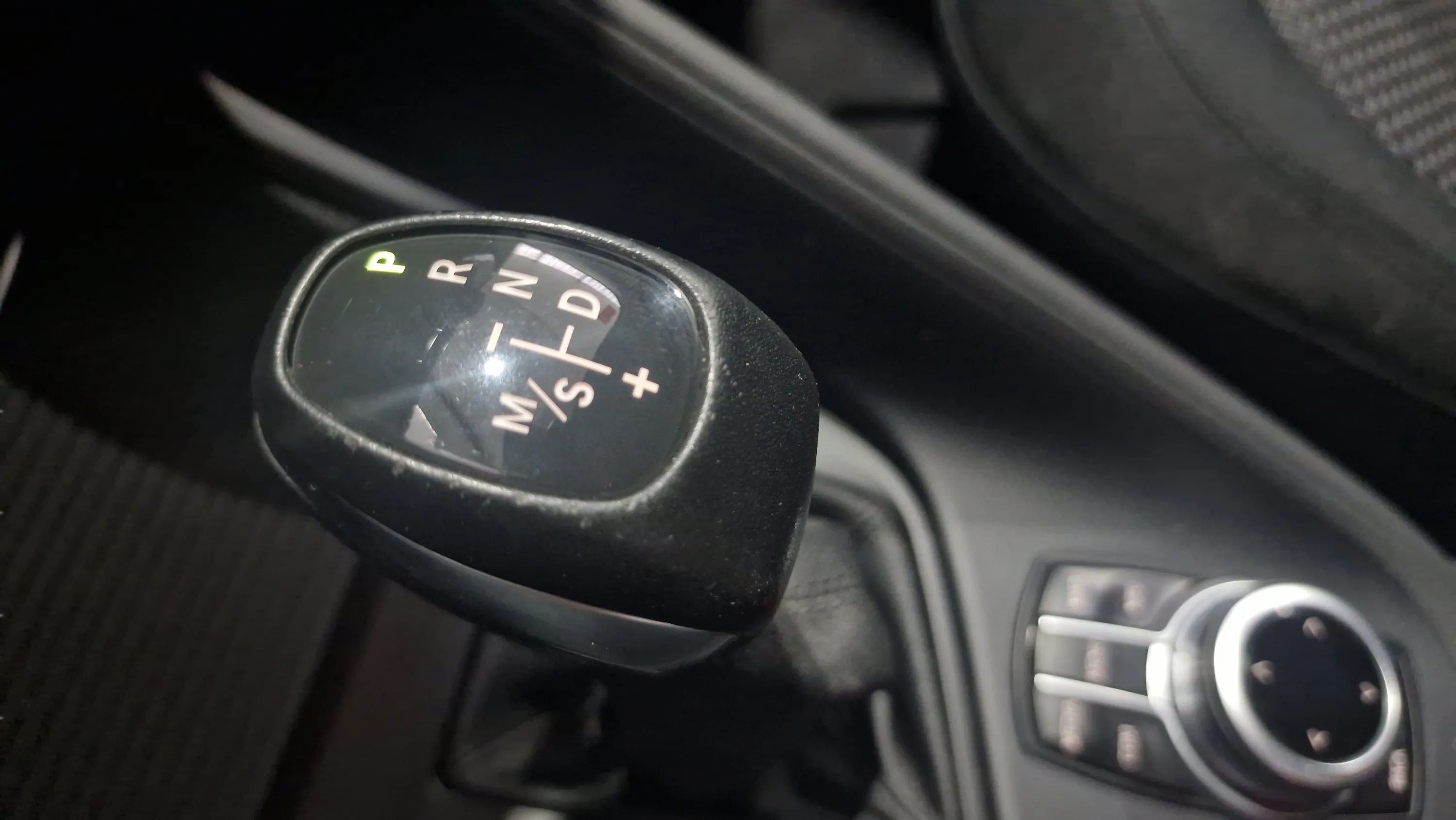 BMW X1 sDrive18d - foto 19