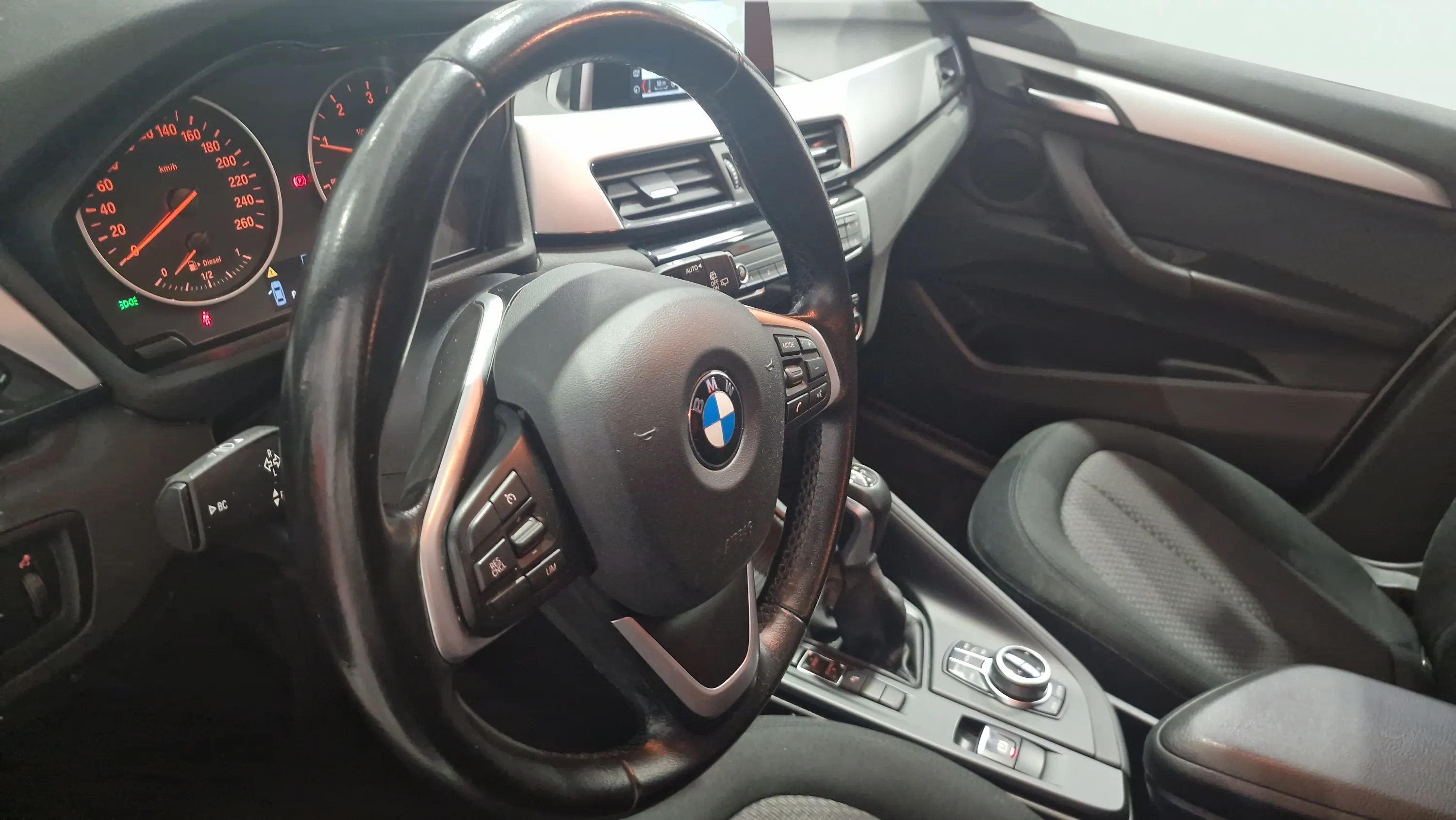 BMW X1 sDrive18d - foto 14