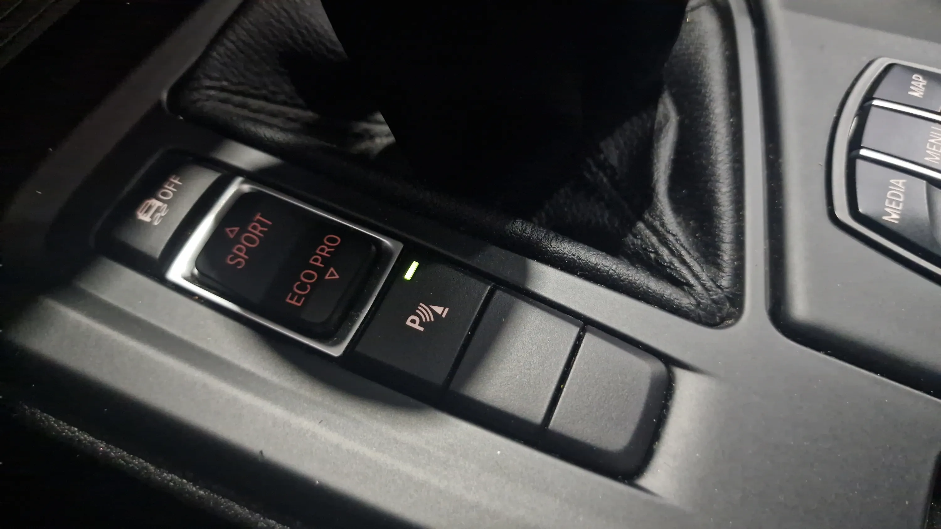 BMW X1 sDrive18d - foto 26