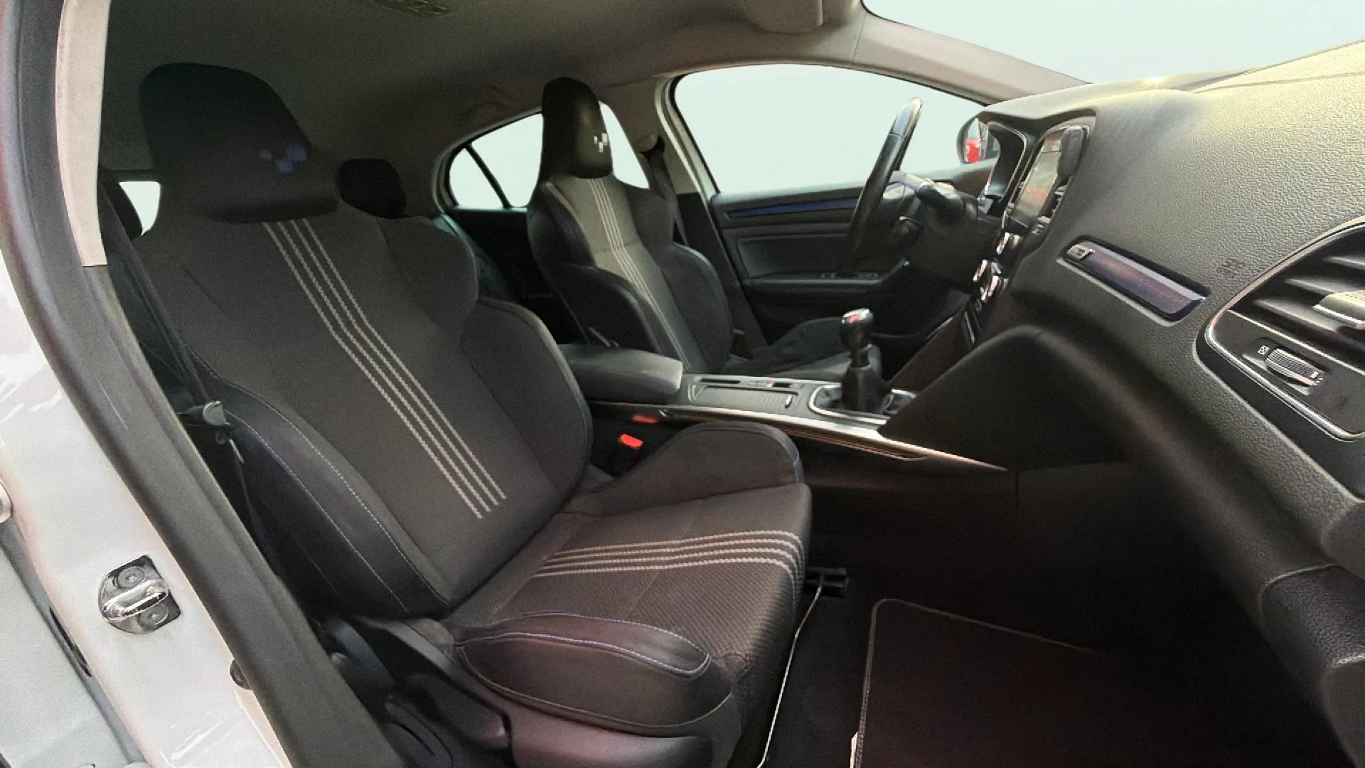 Renault Mégane GT Line En. TCe llanta 18" - foto 14