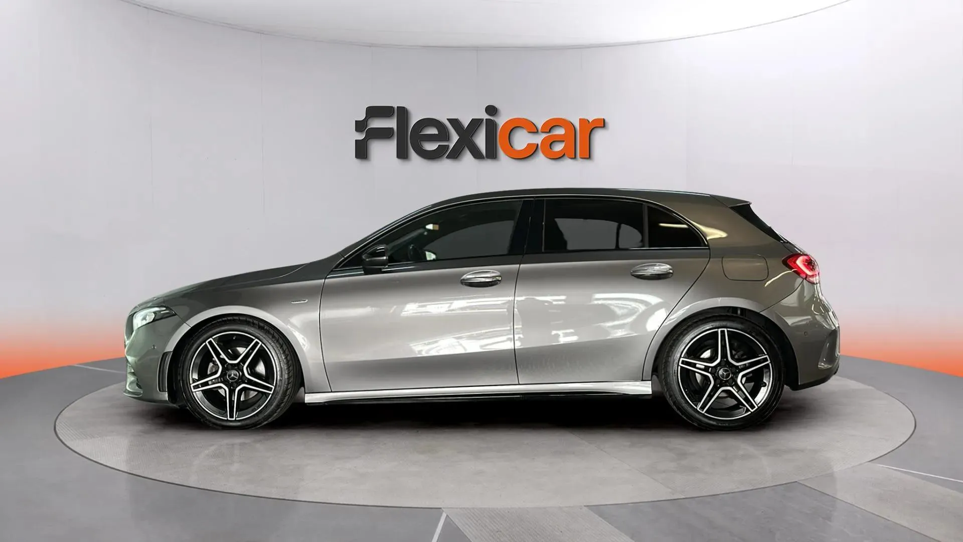 Mercedes-Benz Clase A A 180 d - foto 4