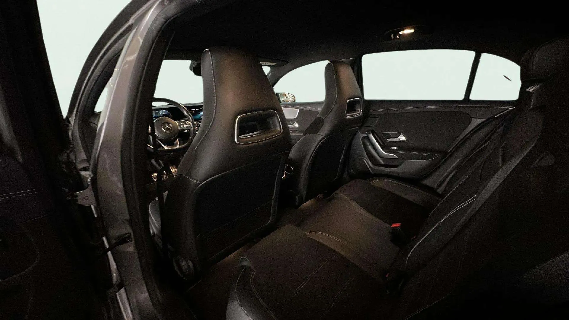 Mercedes-Benz Clase A A 180 d - foto 13