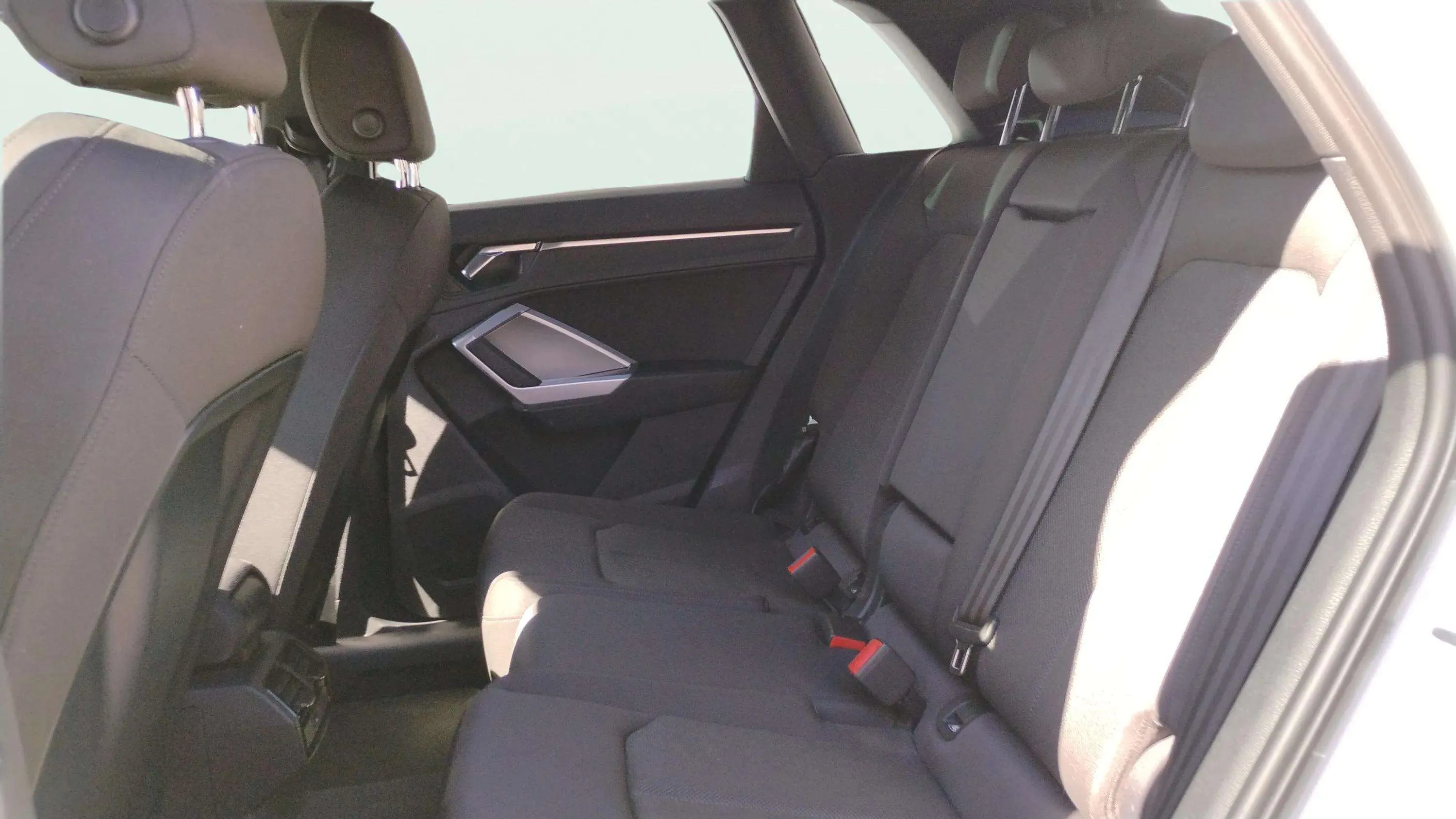 Audi Q3 40 TDI S tronic quattro S Line - foto 15
