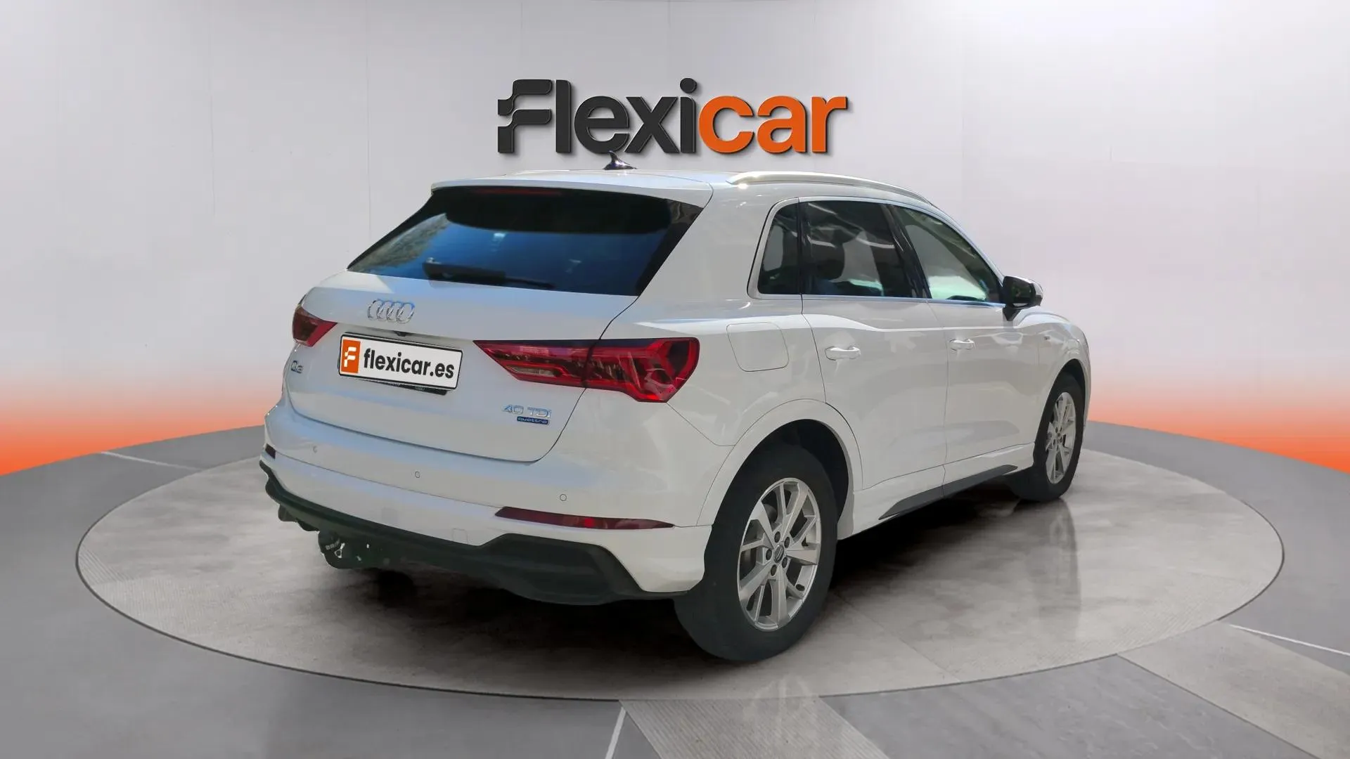 Audi Q3 40 TDI S tronic quattro S Line - foto 3