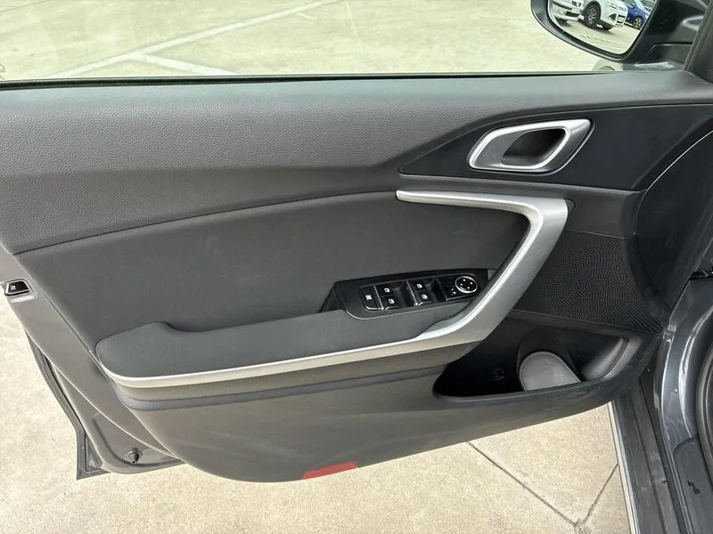 Kia XCeed 1.0 T-GDi Drive - foto 23
