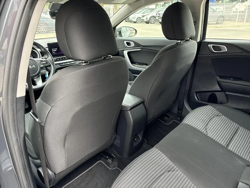 Kia XCeed 1.0 T-GDi Drive - foto 17