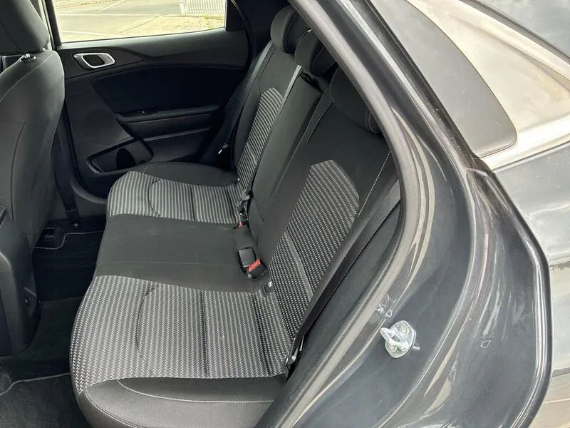 Kia XCeed 1.0 T-GDi Drive - foto 18