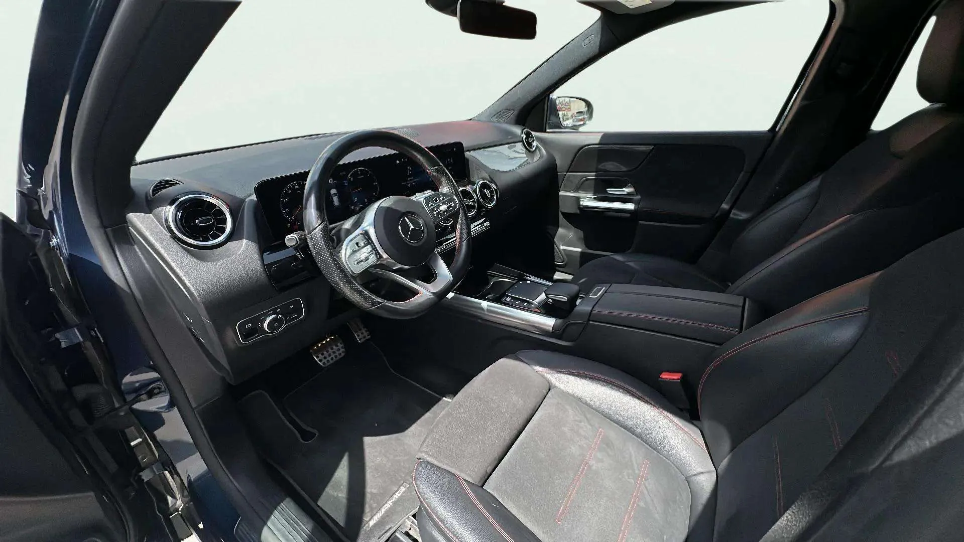 Mercedes-Benz GLA 200 D - foto 7