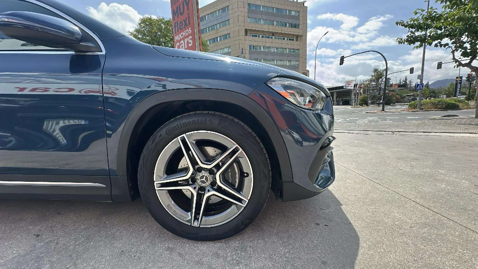 Mercedes-Benz GLA 200 D - foto 17