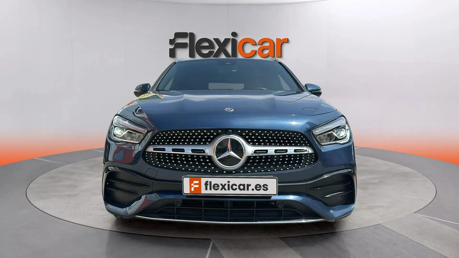 Mercedes-Benz GLA 200 D - foto 2