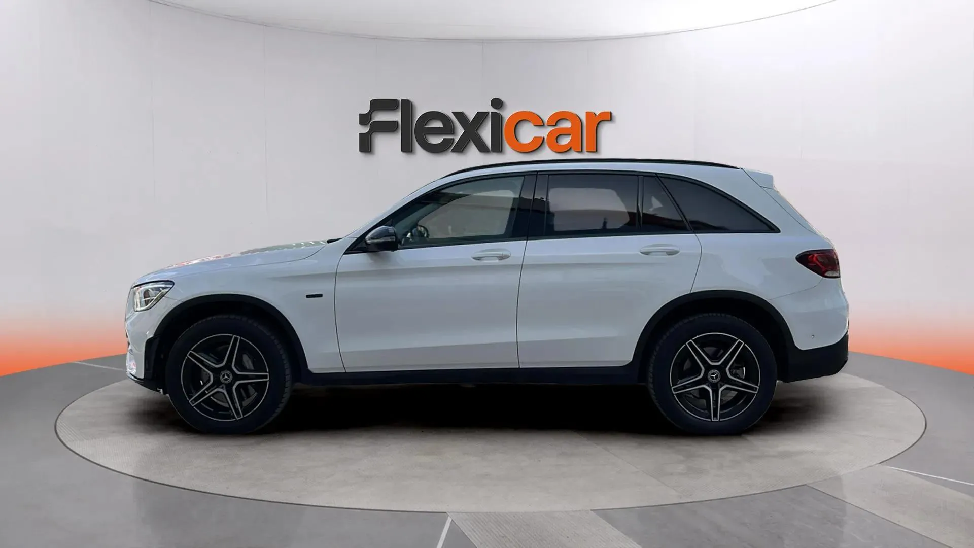 Mercedes-Benz GLC 300 de 4MATIC - foto 3