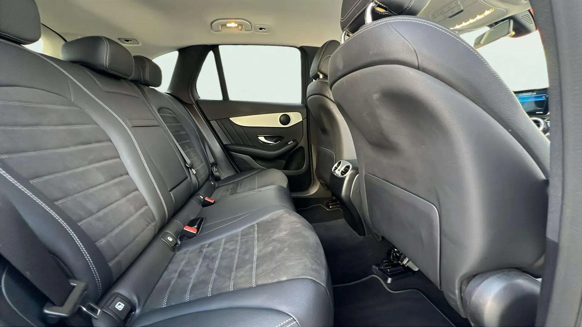Mercedes-Benz GLC 300 de 4MATIC - foto 11
