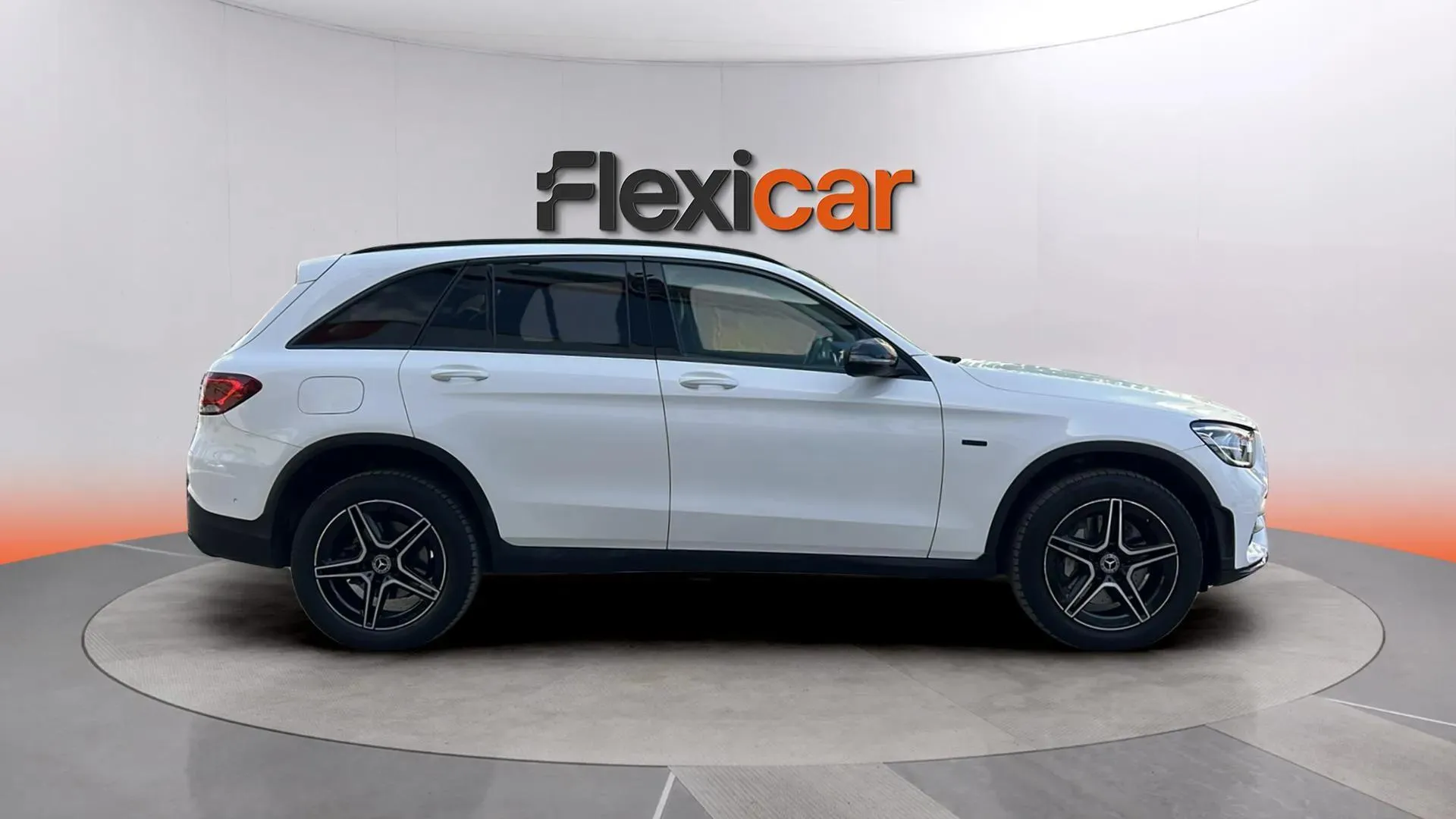 Mercedes-Benz GLC 300 de 4MATIC - foto 5