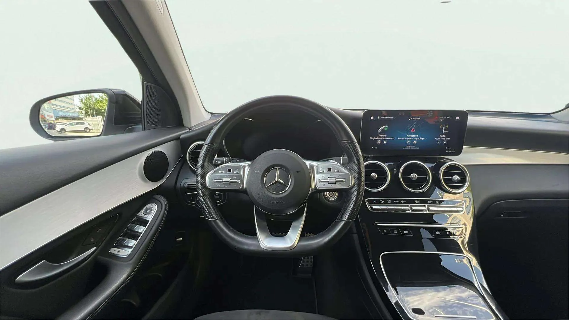 Mercedes-Benz GLC 300 de 4MATIC - foto 7